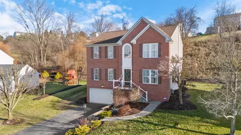 5112 Forest Ridge Dr, Mcdonald, PA 15057