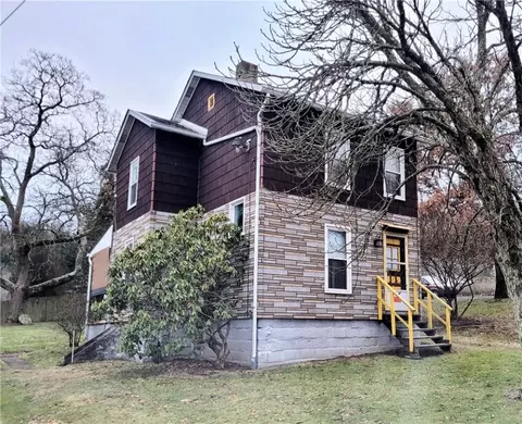 409 Anderson Ave, Oakdale, PA 15071