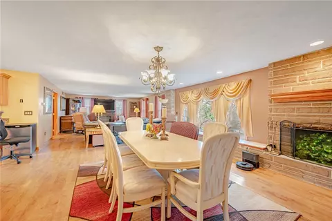 618 Kathy Ln, Export, PA 15632 photo 10