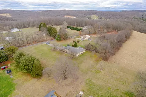 618 Kathy Ln, Export, PA 15632 photo 31