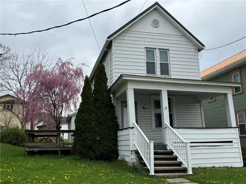 1157 Philadelphia St, Indiana, PA 15701