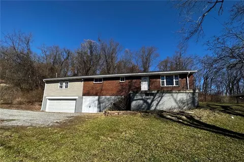 650 Monaca Rd, Aliquippa, PA 15001