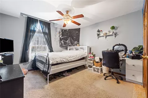 Bedroom - 660 Old Post Rd, Prosperity, PA 15329 photo 4 of 8