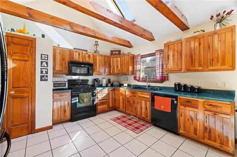 Kitchen - 660 Old Post Rd, Prosperity, PA 15329 photo 6 of 6