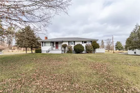 301 Porter Ave, Scottdale, PA 15683