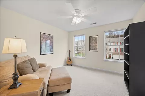 Bedroom - 247 Broadstone Dr, Mars, PA 16046 photo 5 of 8