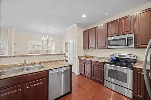 Kitchen - 247 Broadstone Dr, Mars, PA 16046 photo 1 of 3