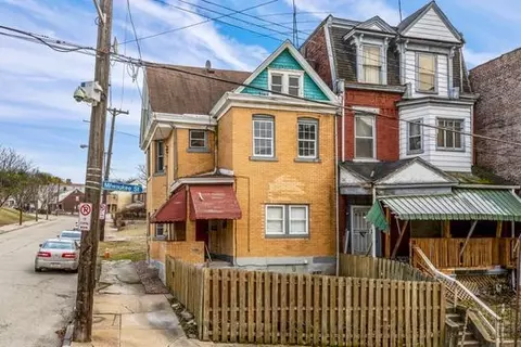 3426 Milwaukee St, Pittsburgh, PA 15219
