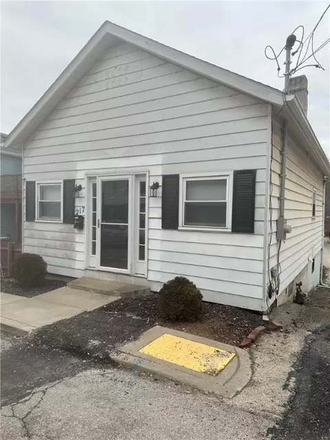 217 Union St, Monongahela, PA 15063