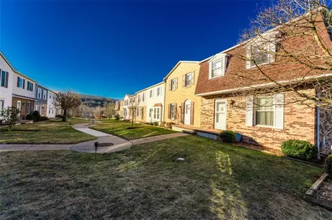 85 E Oak St #16, Indiana, PA 15701