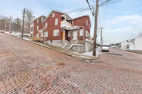 1101 Locust St, Mckeesport, PA 15132