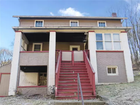 490 Evergreen Rd, Leechburg, PA 15656