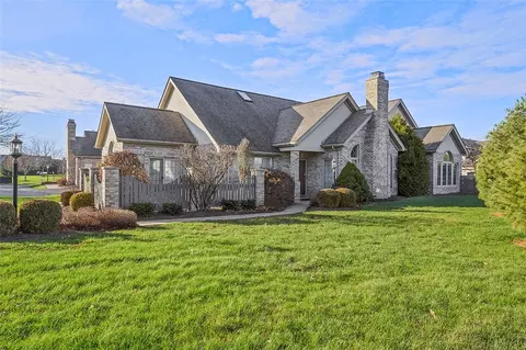 1505 Grand Cypress Ln, Presto, PA 15142