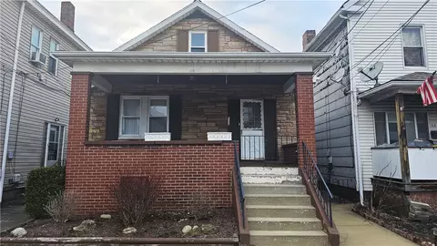 533 Duquesne Ave, Canonsburg, PA 15317