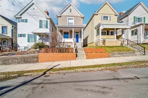 115 Woodland Ave, Washington, PA 15301