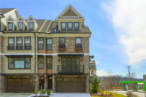 366 Highpointe Dr, Mars, PA 16046