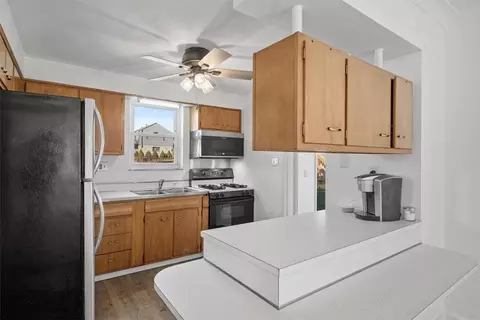 Kitchen - 1319 Wolfe Ave, Braddock, PA 15104 photo 2 of 4