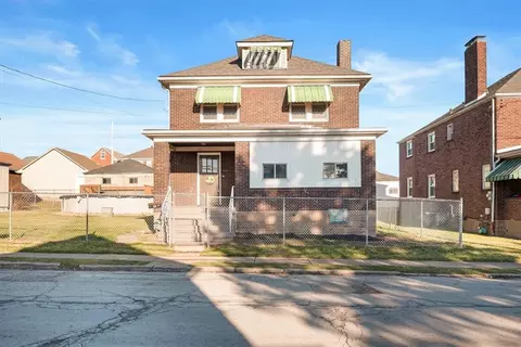 1319 Wolfe Ave, Braddock, PA 15104
