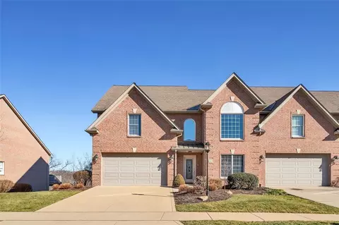 1523 Staunton Dr, Coraopolis, PA 15108