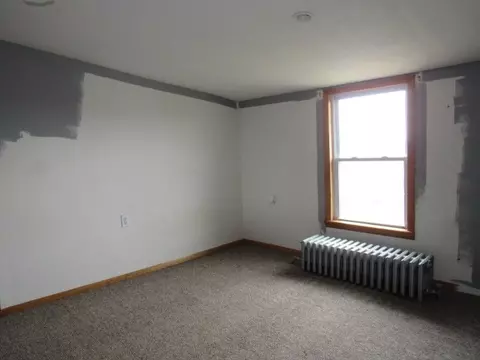 49 2nd St, Irwin, PA 15642 photo 12