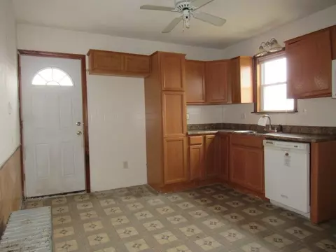 49 2nd St, Irwin, PA 15642 photo 8