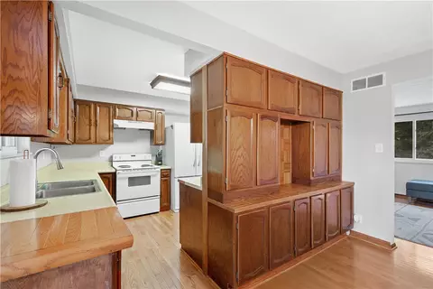 Kitchen - 157 Roupe Rd, Eighty Four, PA 15330 photo 1 of 5