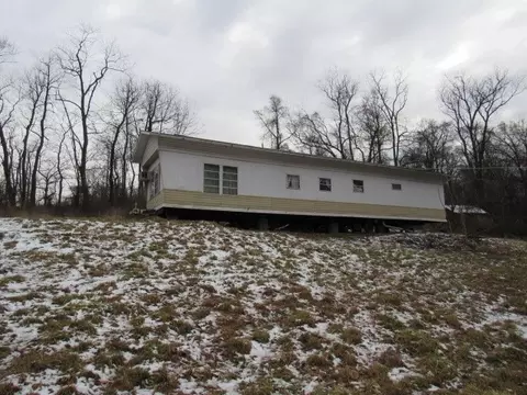 349 Upper Sandy Hollow Rd, Vanderbilt, PA 15486