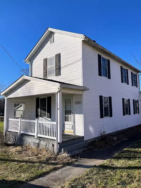 293 5th Ave, Crucible, PA 15325