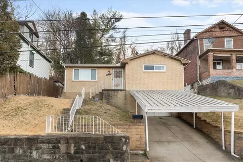 1108 Jones Ave, Braddock, PA 15104