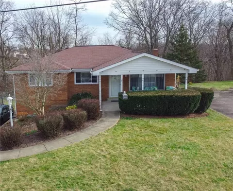 1331 Marcia Dr, Irwin, PA 15642