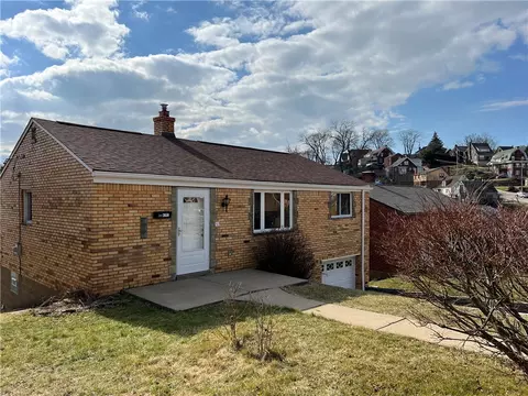 546 Beaufort Ave, Pittsburgh, PA 15226