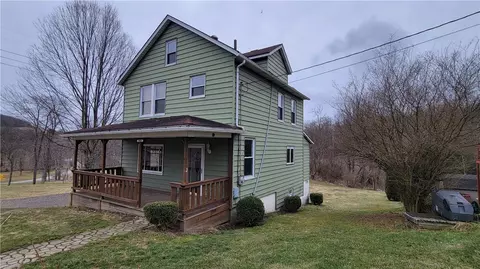 964 Ralphton Rd, Stoystown, PA 15563