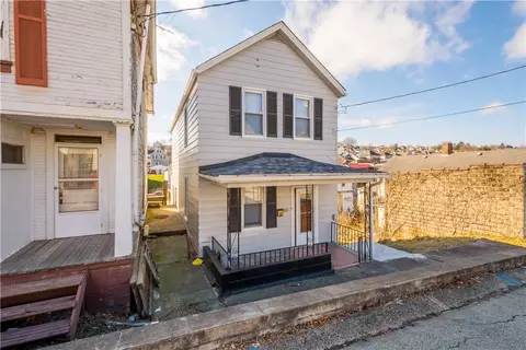 211 Luella Ave, Charleroi, PA 15022