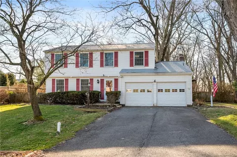 103 Snowden Dr, Pittsburgh, PA 15229