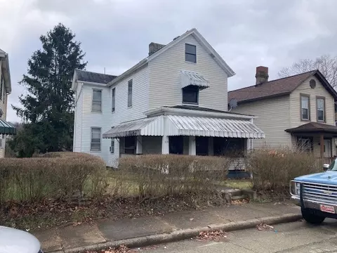 512 Oneida, Monessen, PA 15062