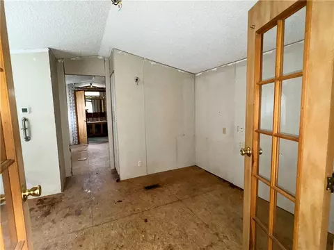 520 Pine View Dr, Export, PA 15632 photo 5
