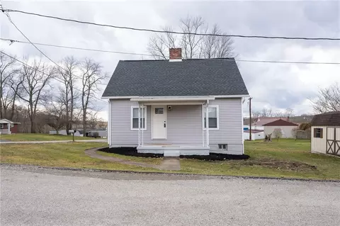 203 16th St, Derry, PA 15627