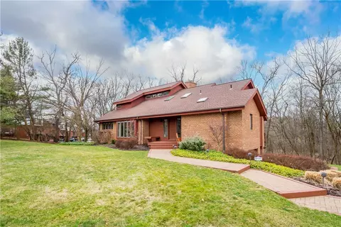 114 Sewickley Heights Dr, Sewickley, PA 15143