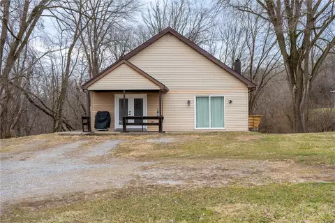 3900 Green Garden Rd, Aliquippa, PA 15001