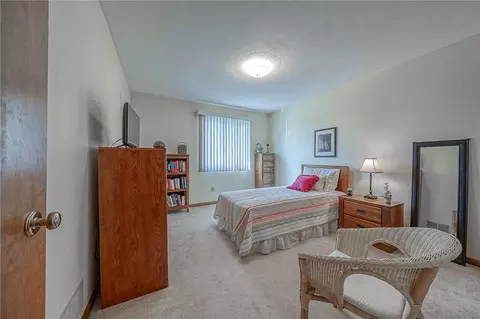 Bedroom - 2603 Timothy Dr, Export, PA 15632 photo 8 of 10