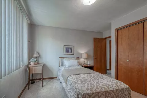 Bedroom - 2603 Timothy Dr, Export, PA 15632 photo 6 of 10