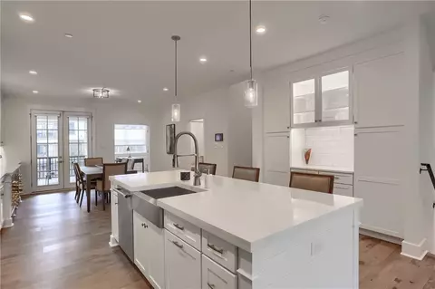 Kitchen - 364 Highpointe Dr, Seven Fields, PA 16046 photo 5 of 11