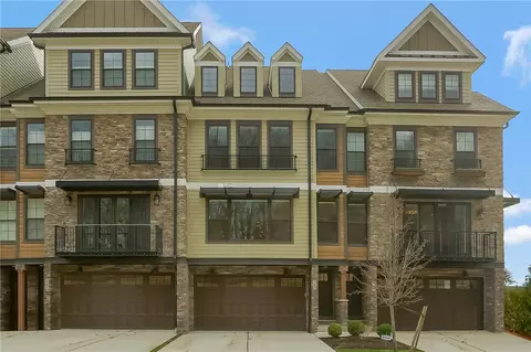 364 Highpointe Dr, Seven Fields, PA 16046