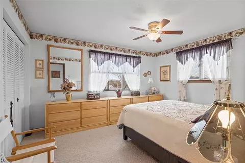 Bedroom - 65 Blair Rd, Eighty Four, PA 15330 photo 2 of 4
