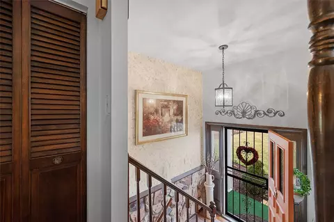 Entry Way - 65 Blair Rd, Eighty Four, PA 15330 photo 2 of 2