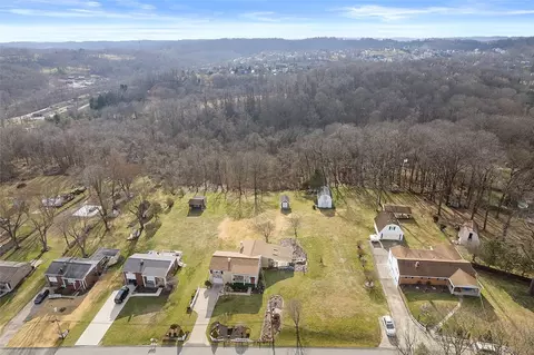 View/Area - 65 Blair Rd, Eighty Four, PA 15330 photo 3 of 7