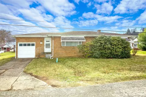 209 Marston St, Belle Vernon, PA 15012