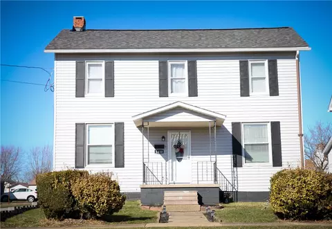 1410 W Crawford Ave, Connellsville, PA 15425