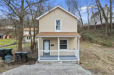 728 Elm Way, Oakmont, PA 15139