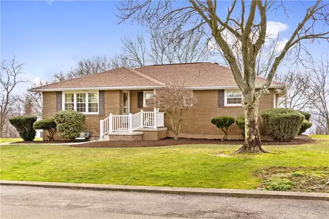 38 W Euclid Ave, Monongahela, PA 15063